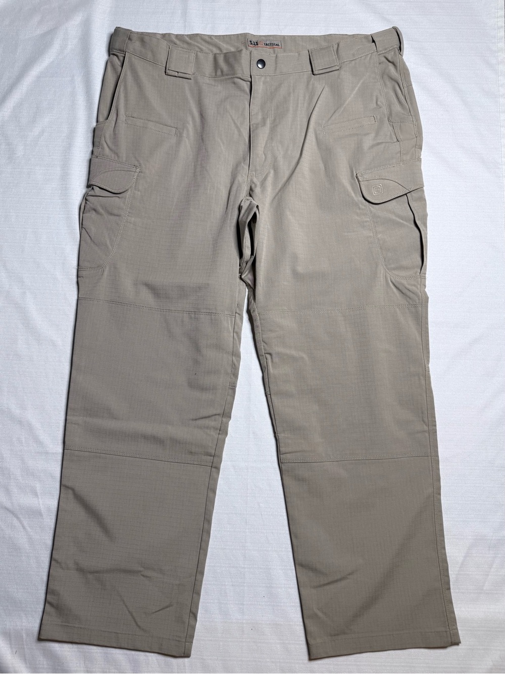 5.11 Tactical Men's Stryke Beige Pants Size 42 NWOT Cargo Pants